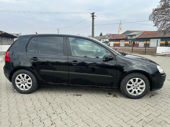 Volkswagen Golf 5 1,9tdi - 6