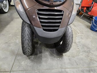 Predam Piaggio Mp3 250cm - 6