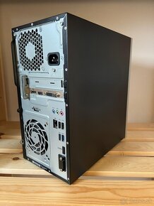 Počítač HP Pavilion Desktop PC - 6