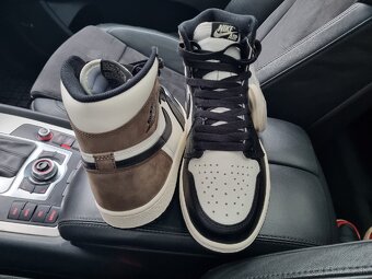 Air Jordan 1 High Mocha - 6