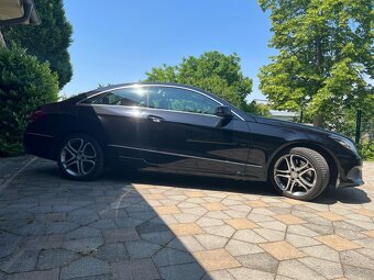 Mercedes Benz E coupe - 6