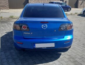 MAZDA 3 - 6