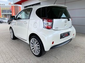 Toyota iQ 1.0 vvt-i 50kW - 6