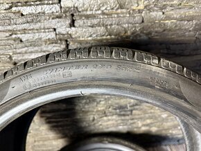 245/35R20 Pirelli Sottozero - 6