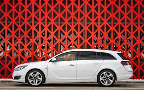 Opel Insignia ST 2.0 CDTI 170k Sport AT6 OPC Line - 6