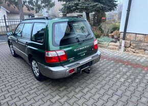 Subaru Forester 2,0i 4x4 klima Nová STK benzín manuál 92 kw - 6