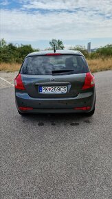 KIA Cee’d 1.6, r.12/2011 Benzín, 124 670 km, 1. majiteľ - 6