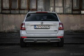 Škoda Octavia Combi SCOUT 2.0 TDI DSG 4x4,Financovanie - 6