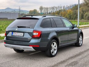 Škoda Octavia Combi Scout 4x4 2.0 TDI 135kW DSG TOP - 6