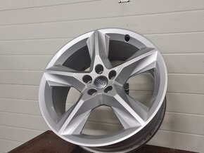 AUDI 5X112 R19 PARAMETRE 8,0J ET28 - 6