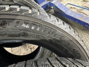 255/50 R19 Michelin Latitude Alpin RF - 6