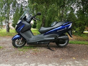 Suzuki Burgman 125 - 6