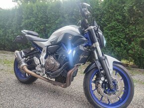 Yamaha mt07 - 6