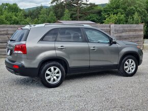 KIA SORENTO 2,2CRDi 4x4 - 6