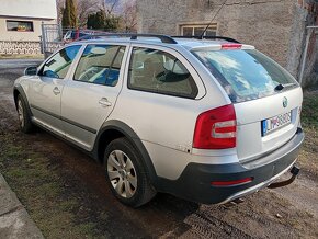 Predám škoda Octavia 2 komby 4x4 scout - 6