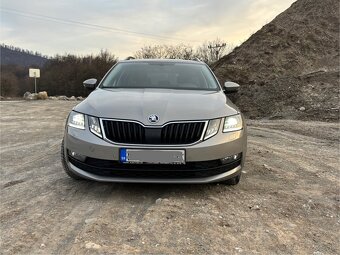 ŠKODA OCTAVIA COMBI - 6