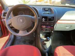 Renault clio 2 - 6