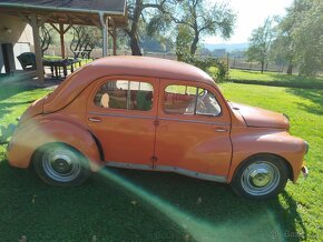 Renault 4 CV - 6