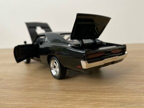 Dodge Charger 1970 (1:32) Fast & Furious 7 - 6