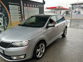 Predám Škoda rapid 1,4TDI spaceback - 6