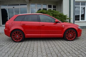 AUDI A3 2.0 TDI S LINE 4x4, ELEKTRÓNY R18, XENÓNY, CHRÓM - 6