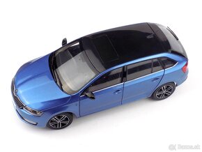 ŠKODA RAPID SPACEBACK 1:18 PAUDI - 6