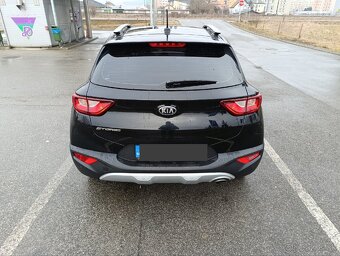 KIA STONIC 1.4 - 6