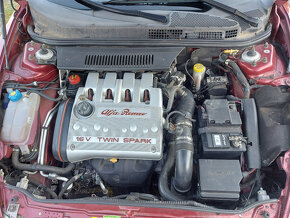 Alfa Romeo 147 1,6 Twin spark 88kW - 6