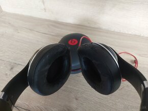 Beats by Dr. Dre Studio Wireless - 6