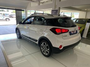 Hyundai i20 Active 1.4i 16V Classic - 6