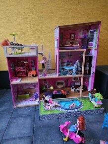 Velky dreveny domcek pre barbie - 6