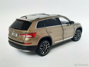 1:18 - Škoda Kodiaq + strešný box - 1:18 - 6