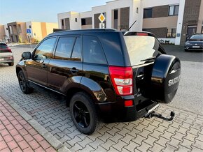 Suzuki Grand Vitara 1.9 DDiS 4x4 - 6