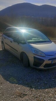 Predám Citroen C4 Picasso - 6