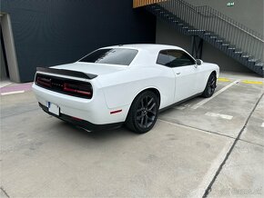 Predám Dodge Challenger 5.7 Hemi V8 2019 - 6