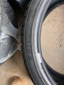 235/35 R19 zimné pneumatiky - 6