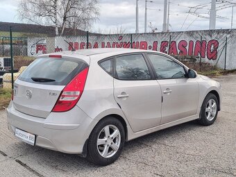 Hyundai i30 1.4i  (182tis.km) - 6