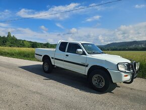 Pickup Mitsubishi L200 2002 2.5 l Diesel 85 kW nova stk,ek - 6