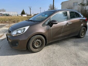 KIA Rio - 6