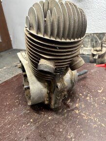 Predám MOTOR JAWA ČZ 175/356 - 6