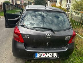 Predám Toyotu yaris 1.3vvt-i 64 kW - 6