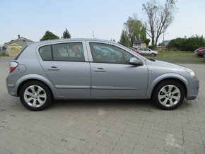 Opel astra H - 6