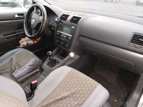 VW Golf 5 kombi, 1,9tdi 77kw r.v.2009 - zadretý motor - 6