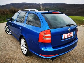 ŠKODA OCTAVIA COMBI RS 2.0TFSI 147KW 200PS XENON BLUE RACE - 6