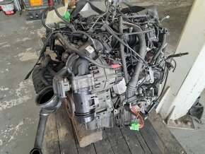 BMW motor 2,0 N47D20C - 6