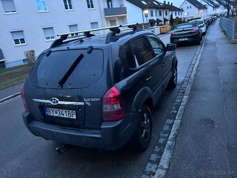 Hyundai Tuscon 2.0 crdi 83kw 4x4 - 6