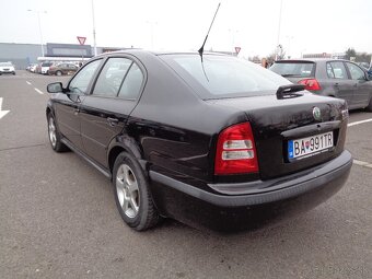 Skoda Octavia 1.6 i Tour - 6