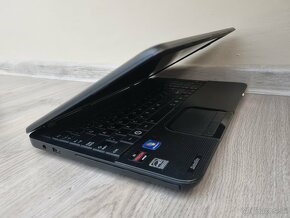 ▼Toshiba Satellite C850D-106 - 15,6" / AMD E1-1200 / 4GB / Z - 6