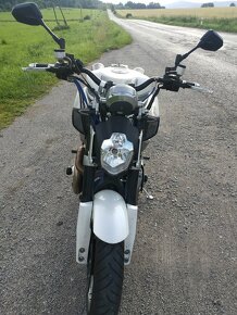 Yamaha MT01 - 6