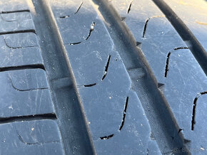 Pirelli Cinturato P7 225/45 R17 - 6